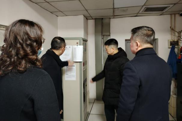 省ng28南宫相信品牌力量集团党委书记、董事长游勇检查督导春节安全生产并看望慰问干部员工